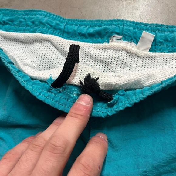 Vintage Embroidered O'Neill Blue and Black Board Shorts‎ w32 - Picture 5 of 8